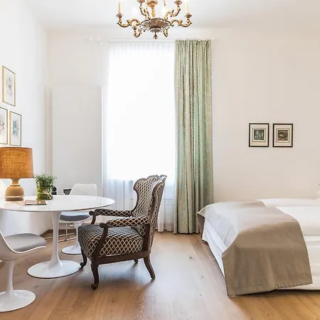 Sandwirth Palais Musil * Klagenfurt am Woerthersee